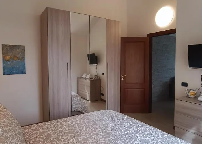 Attico Vistalago - Centro Citta 아파트 베르바니아