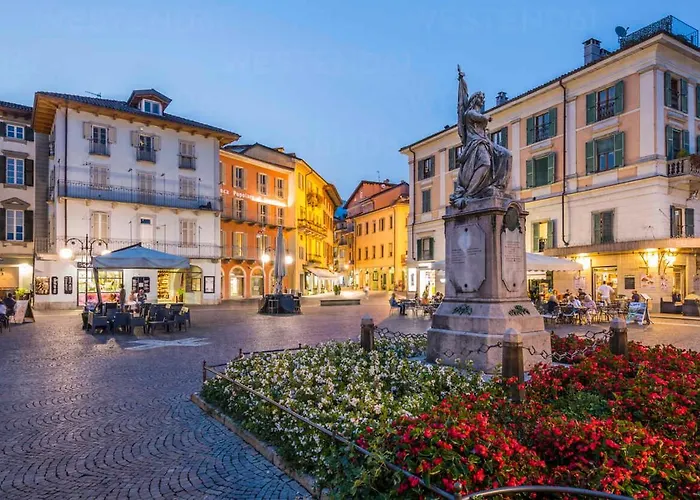 Attico Vistalago - Centro Citta 아파트